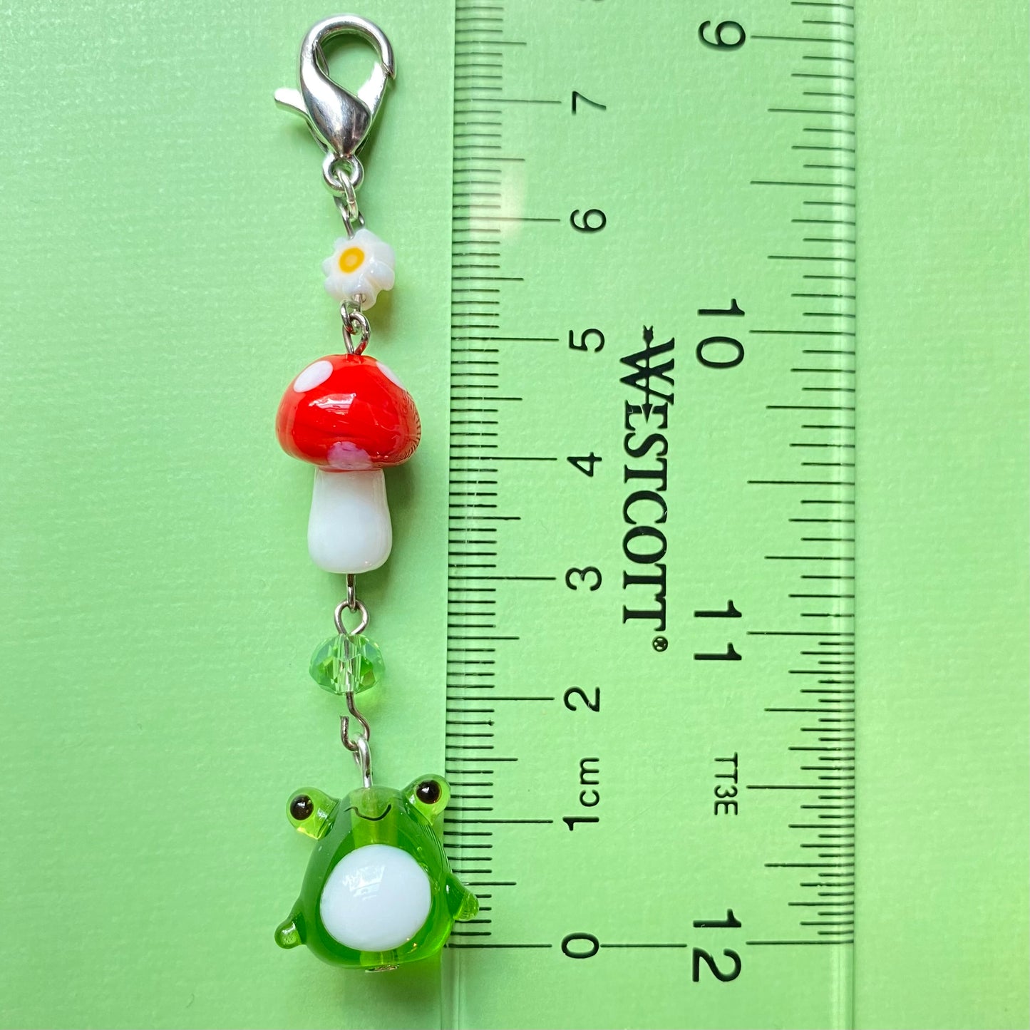 Red Mushroom Frog keychain, silver