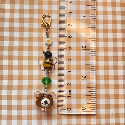 Bumble bee honey Bear keychain, Gold