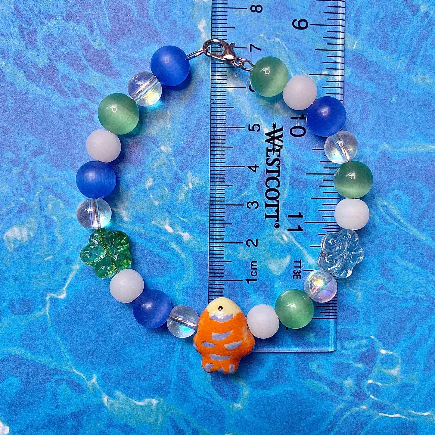 Frutiger Aero Gold fish bracelet