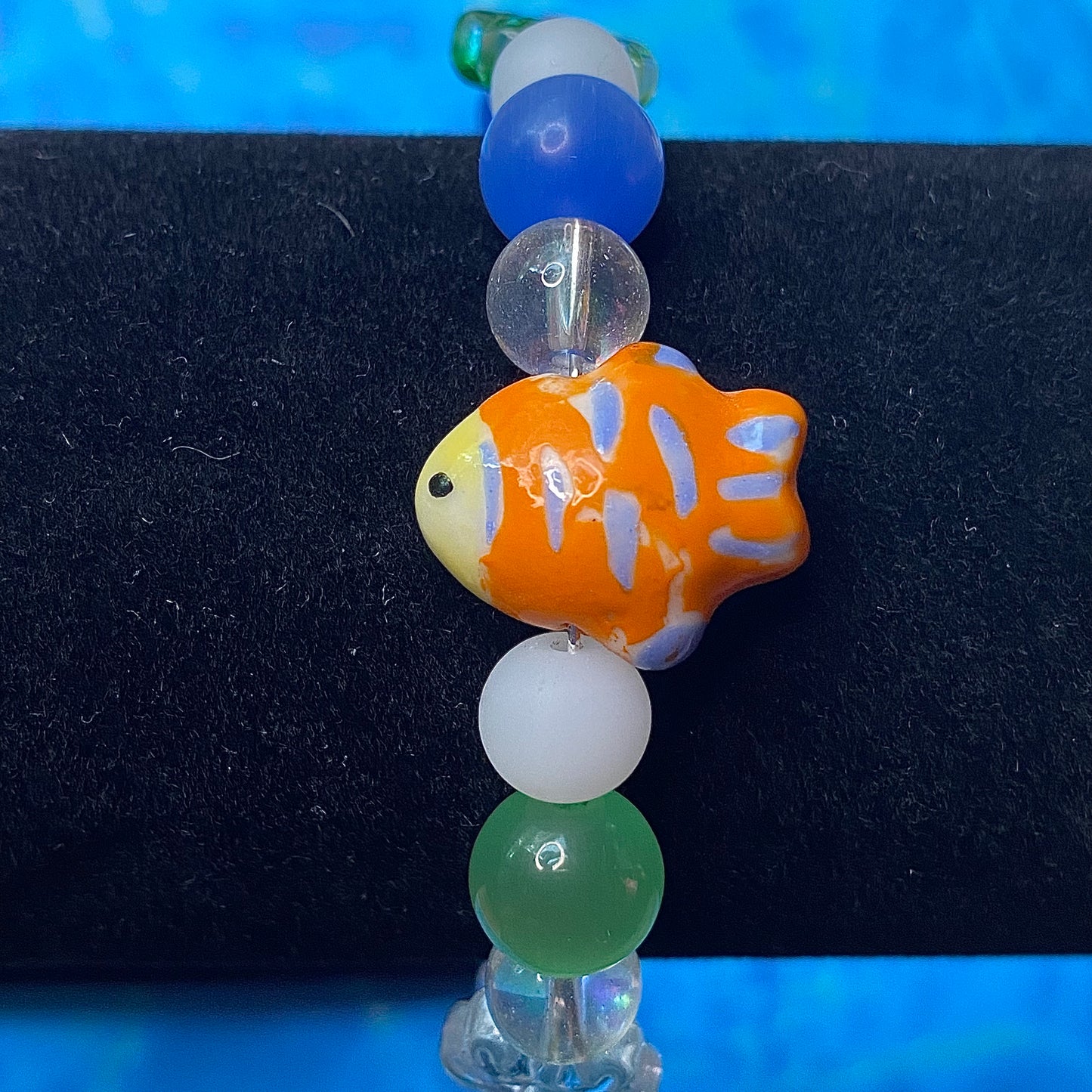 Frutiger Aero Gold fish bracelet
