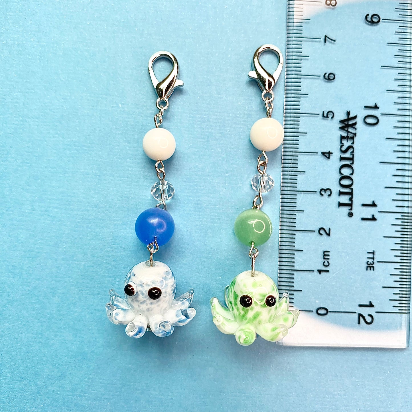 Green or blue deep sea octopus keychains, Silver