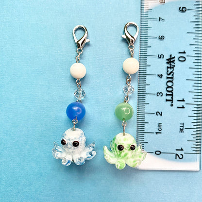 Green or blue deep sea octopus keychains, Silver