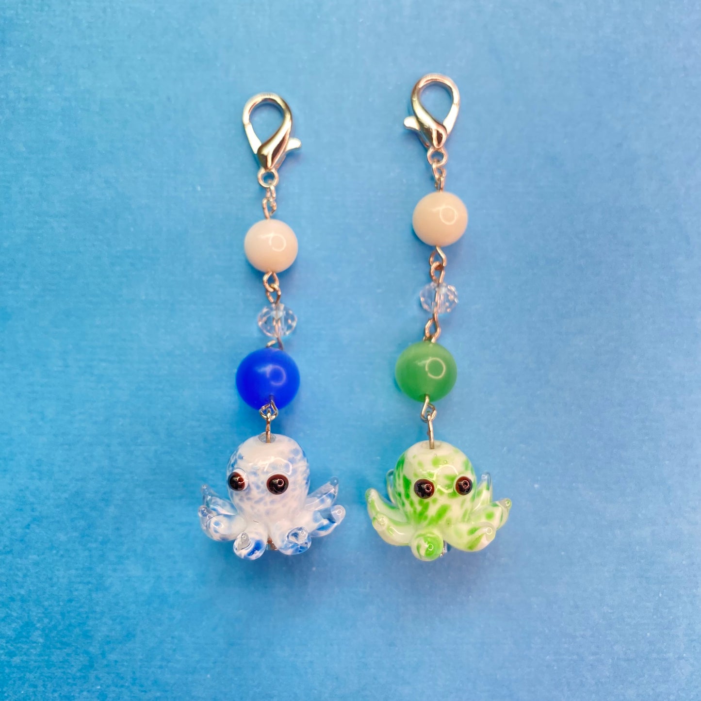 Green or blue deep sea octopus keychains, Silver