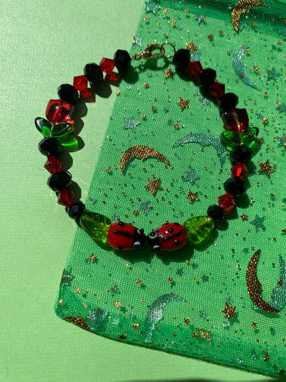 Loving ladybug bead bangle bracelet