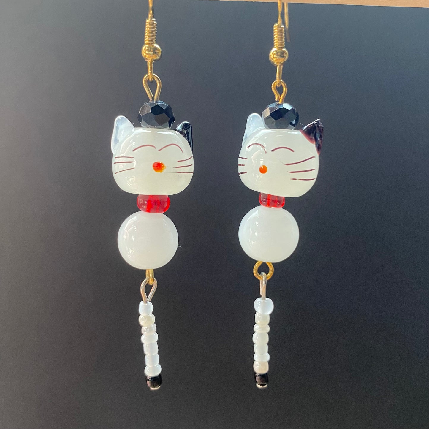 Cutie Kitty Cat Dangle Red Earrings